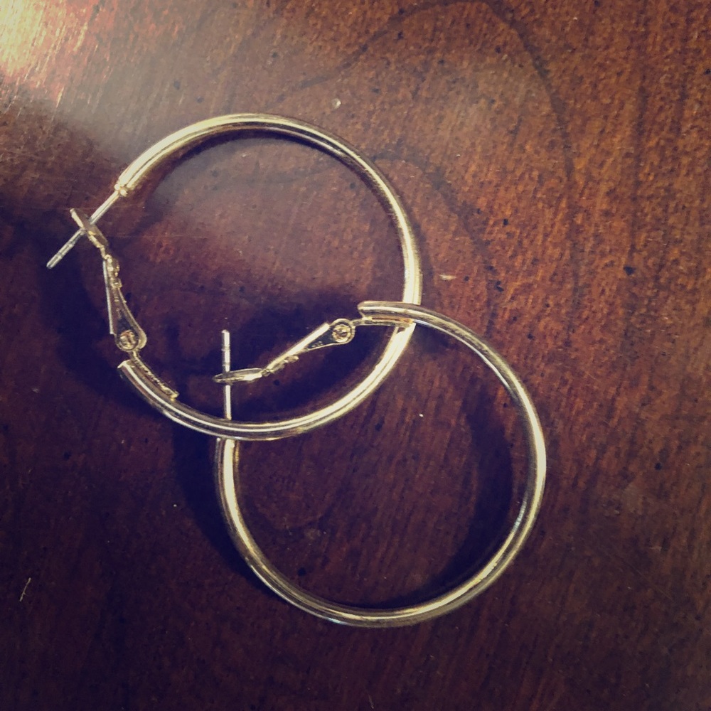 Hoops